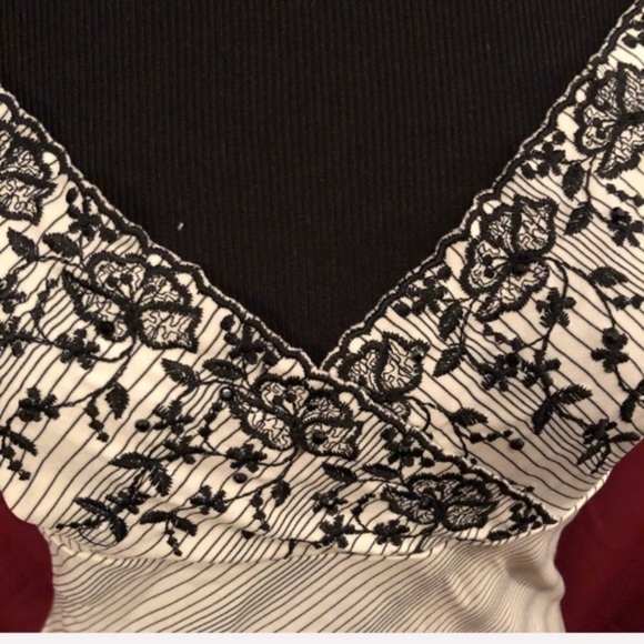 Express Y2K black and cream sequin adjustable strap camisole top - Picture 4 of 8